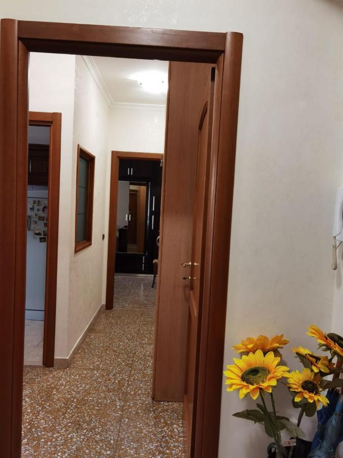 Appartamento Per Turisti E Famiglie Roma Exteriér fotografie